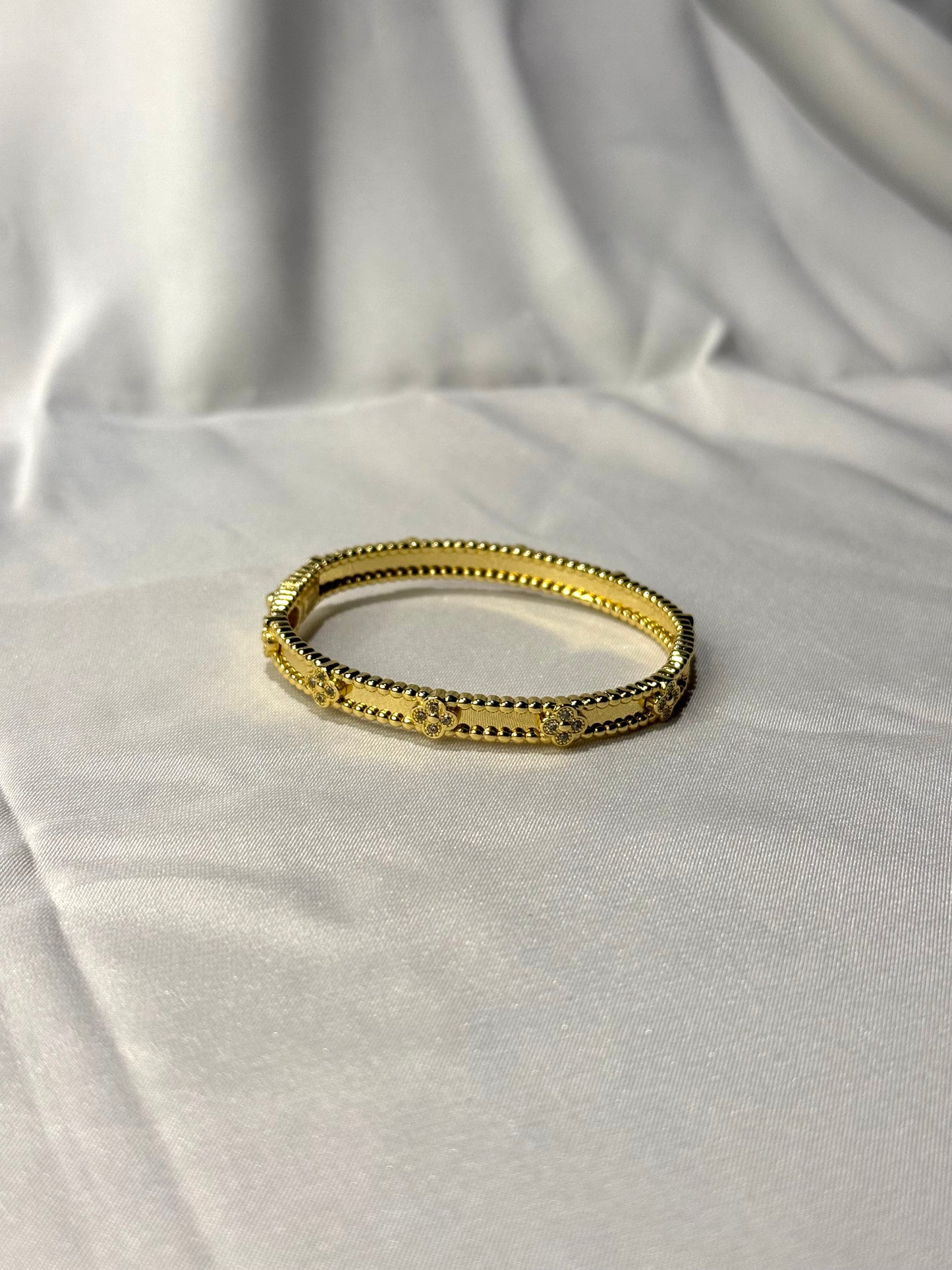 [LIMITED EDITION] Clauneck's Crown of Riches Spelled Bangle
