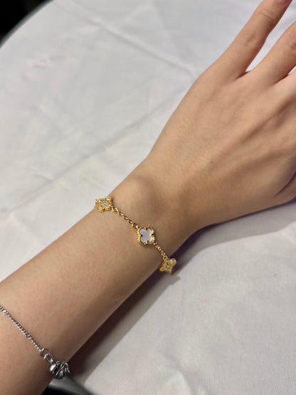 [LIMITED EDITION] Hermes' Golden Wings Spelled Bracelet