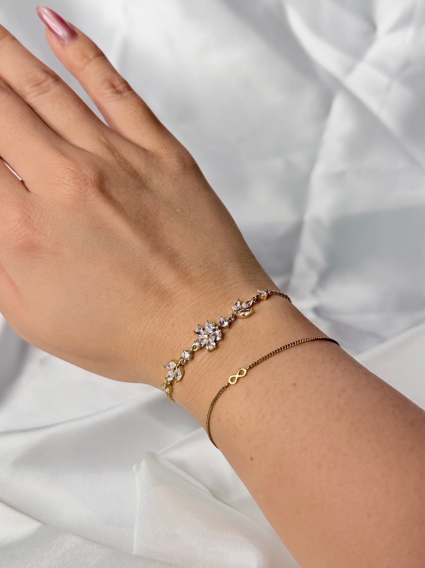 [LIMITED EDITION] Velvet Reign Spelled Bracelet