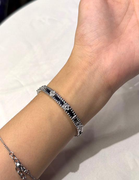 [LIMITED EDITION] Clauneck's Crown of Riches Spelled Bangle