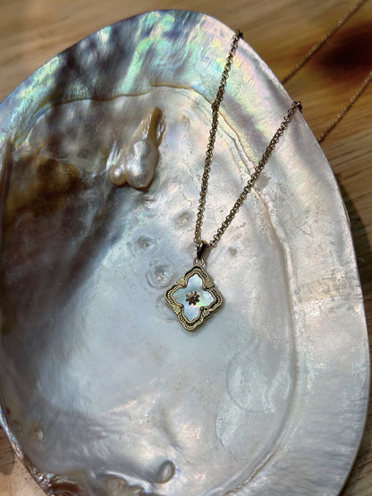 [LIMITED EDITION] Mirror of Fortune Spelled Necklace