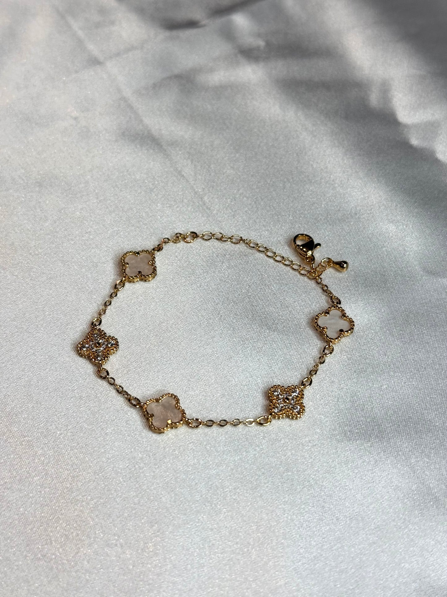[LIMITED EDITION] Hermes' Golden Wings Spelled Bracelet