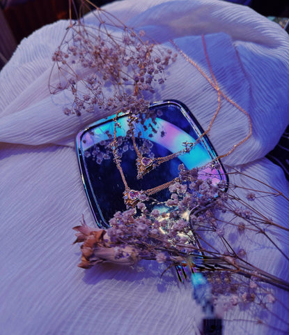 The Heart's Halo Necklace